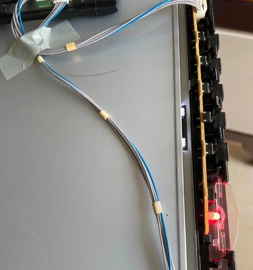 显示器换屏的原因及解决方法（了解为什么需要更换显示器屏幕）
