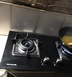 燃气灶通风不畅怎么解决（避免危险）