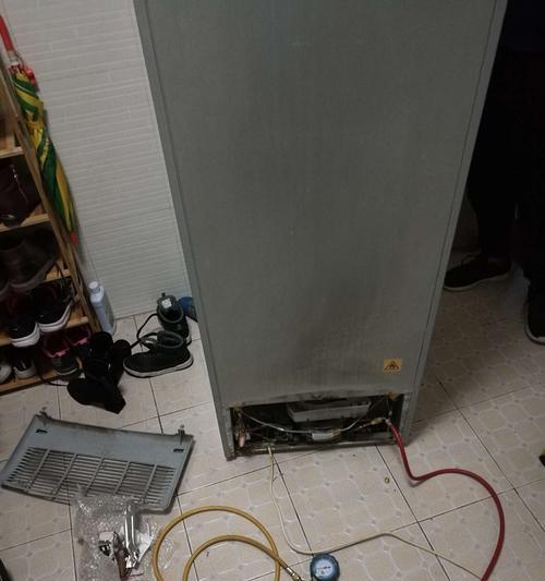 冰箱除霜后不制冷怎么办（解决冰箱除霜后不制冷问题的有效方法及注意事项）