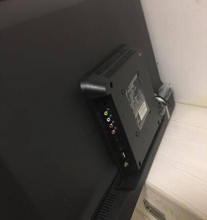 平板显示器变成黑色的解决方法（如何应对平板显示器变黑的问题）