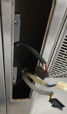 解决油烟机开关门故障的方法（针对油烟机开关门故障的常见问题进行排除与解决）