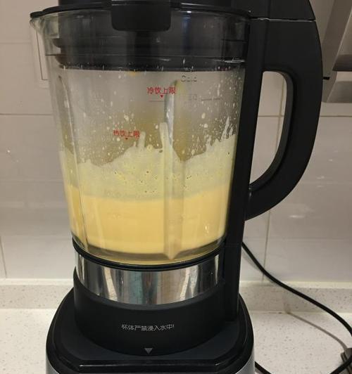 破壁机热食杯的修理方法大揭秘（解决破壁机热食杯故障的简单步骤）