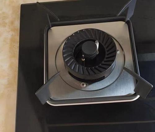 智能燃气灶不打火的原因（探索智能燃气灶未打火现象的背后原因及解决方法）