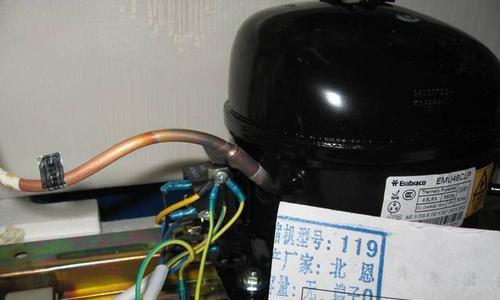 冰箱发出嗡嗡声是为什么？如何解决？