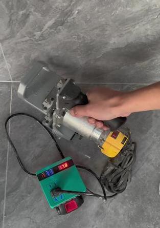 移动电源盒带逆变器的使用方法是什么？