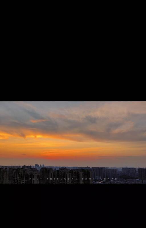 荣耀手机拍摄夕阳延时摄影的技巧是什么？