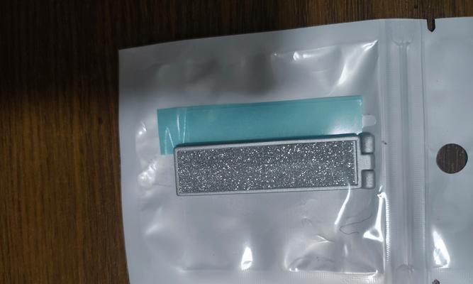 折叠手机壳支架使用方法是什么？如何安装？
