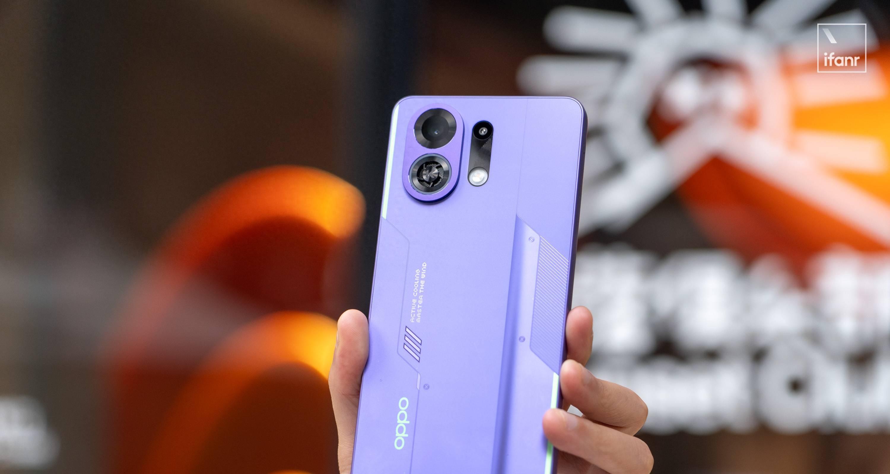OPPOK13TurboPro发布：1999元起售！给性能机加风扇，真的有用吗？