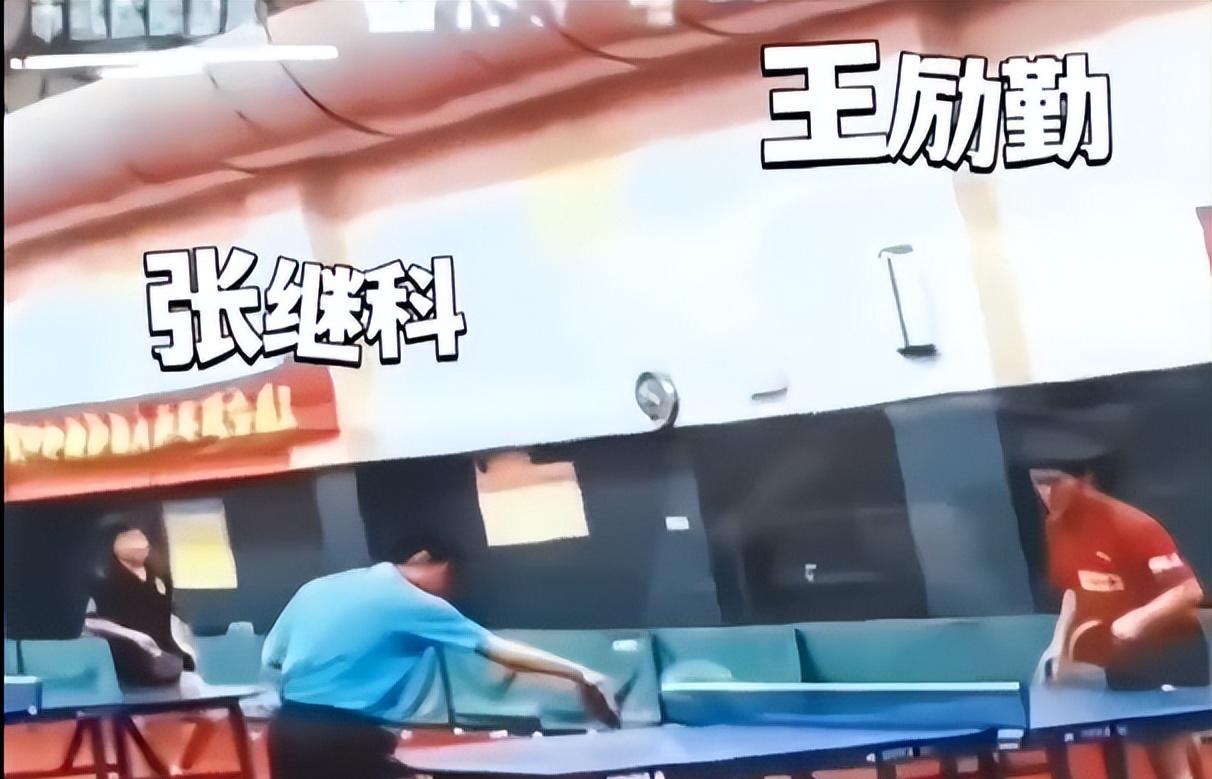 央媒为张继科正名，体育局挂照片，释放出3大信号，乒坛风向变了